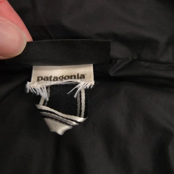 Patagonia Down With It Parka Jacket Womens L Black 600 Goose Down Puffer Outdoor